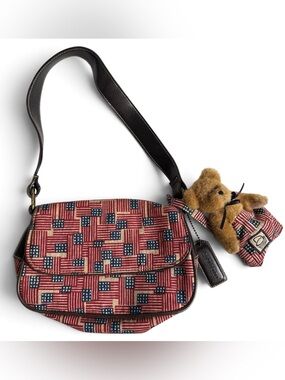 Longaberger American Flag Old Glory Leather Trim Shoulder Bag Purse Bear Charm